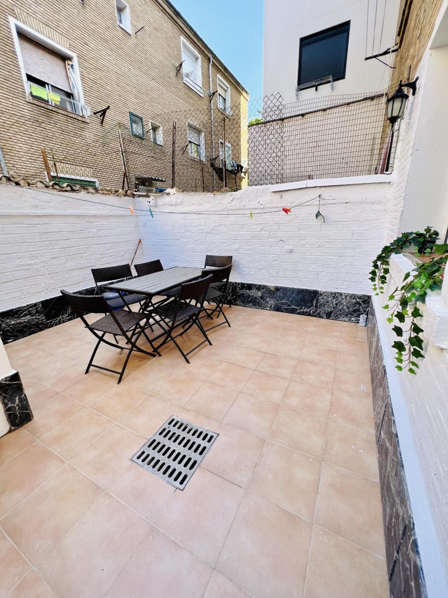 Appartamento Apartamento Betty Saragozza Esterno foto